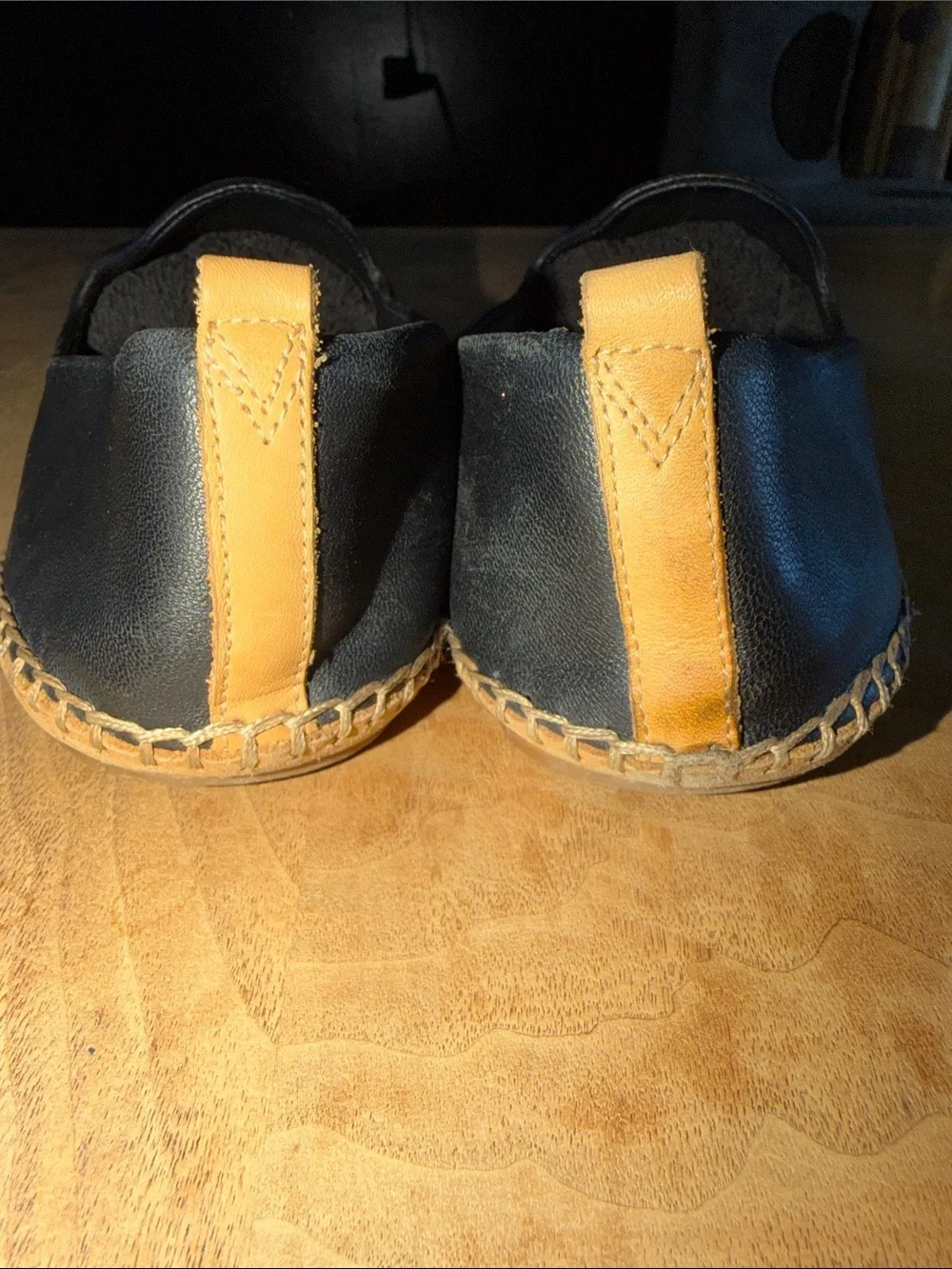 Veronica Beard Black Leather Espadrille Flats Size 10